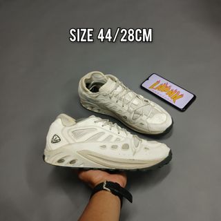 (Kategori: ) berada di . Dikirim oleh lapaksepatuku (ID iklan 1385735123, Gambar 1). Deskripsi: .