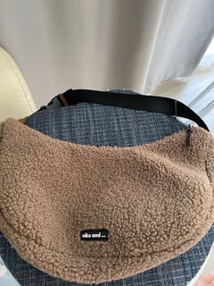 （分類：）位於 。 由 cch1028 提交（商品編號 1385678574，圖片 1）。簡介： 。