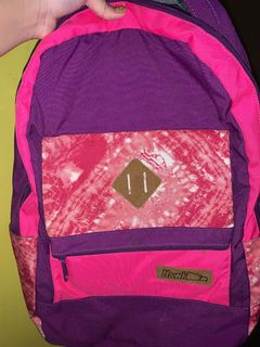 (Category: ) located in . Submitted by lex_aumaige (Listing ID 1385779347, Image 1). Description: .
