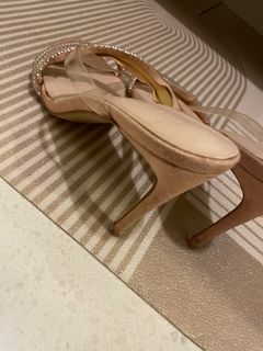 (Category: ) located in . Submitted by hannahdonates (Listing ID 1385793369, Image 1). Description: .