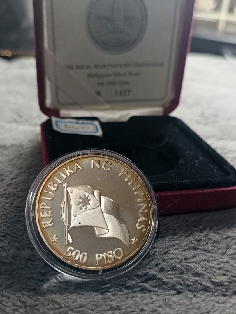 Proof 500 Piso Jose Rizal Martyrdom Centennial (Category: Currency) located in Quezon City. Submitted by Coiners (Listing ID 1385796551, Image 2). Description: .