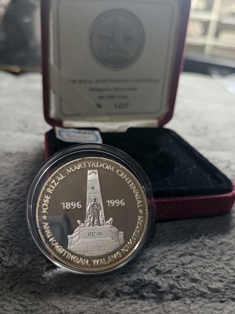 Proof 500 Piso Jose Rizal Martyrdom Centennial (Category: Currency) located in Quezon City. Submitted by Coiners (Listing ID 1385796551, Image 3). Description: .