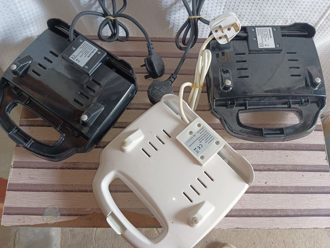 Sainsbury's Sandwich Toaster Maker (Category: Ovens & Toasters) located in San Fernando. Submitted by cknfaithtoysshop1831 (Listing ID 1378267125, Image 3). Description: 3 for 1k.