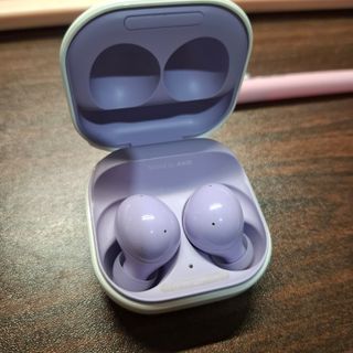 (Category: ) located in . Submitted by declutteriism (Listing ID 1385676402, Image 1). Description: .