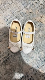 (Kategori: ) berada di . Dikirim oleh thriftedbytania (ID iklan 1385767320, Gambar 1). Deskripsi: .