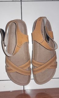 (Kategori: ) berada di . Dikirim oleh meey_preloved (ID iklan 1385758675, Gambar 1). Deskripsi: .