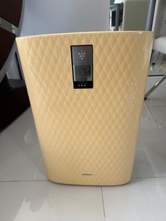 (Category: ) located in . Submitted by esmwei (Listing ID 1385634271, Image 1). Description: .