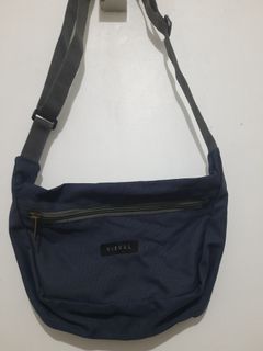 (Kategori: ) berada di . Dikirim oleh mypreloved25_ (ID iklan 1385728634, Gambar 1). Deskripsi: .