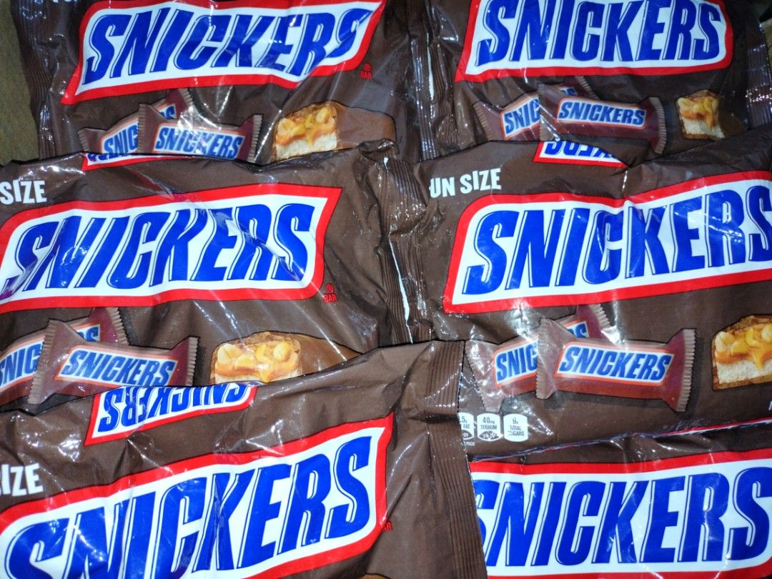 SNICKERS Fun Size (Category: Packaged & Instant Food) located in Taguig. Submitted by sani.choco (Listing ID 1385708738, Image 2). Description: ✨ SNICKERS FunSize Flavor: Classic Net wt: 300.2g 📌 Open for Reseller with a Huge DISCOUNT!!! Contact us at: 0968 862 0511 / 0976 381 5549 📍Shipping fee will be shouldered by a buyer.✨.