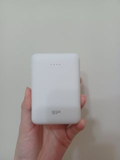 由 yuchen0321 (刊登 ID 1385625546，圖片 1) 提交，位於 的 (類別：)，說明：。