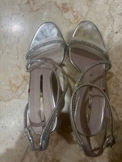 (Kategori: ) berada di . Dikirim oleh prelovedbynura (ID iklan 1385651752, Gambar 1). Deskripsi: .