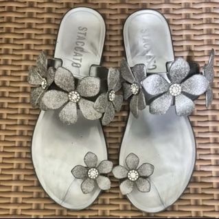 (Kategori: ) berada di . Dikirim oleh adaprelovedd (ID iklan 1385736796, Gambar 1). Deskripsi: .