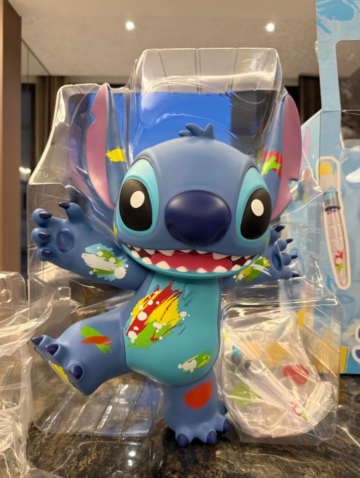 💙Stitch Sam-style Colorful Graffiti Figurine & Piggy Bank, Hobbies ...