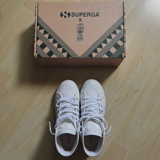 (Category: ) located in . Submitted by vcxzyy (Listing ID 1385653294, Image 1). Description: .