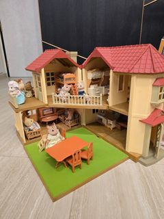(Category: ) located in . Submitted by amelia0127 (Listing ID 1385736381, Image 1). Description: .