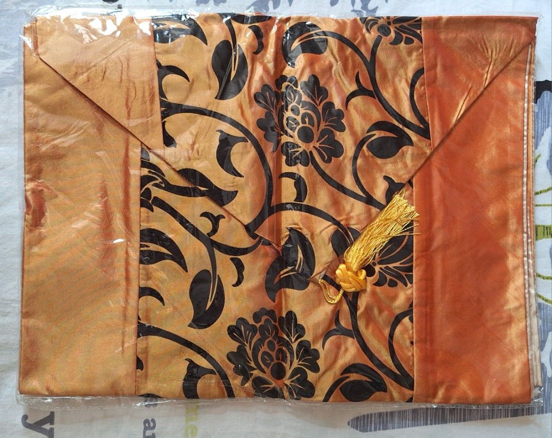 Table turner (Category: Cushions & Throws) located in Singapore. Submitted by auntysells (Listing ID 1385640166, Image 1). Description: - Available in gold and brown tip to tip 120x40cm.
