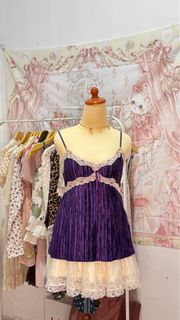 (Kategori: ) berada di . Dikirim oleh leftover_closet (ID iklan 1385786555, Gambar 1). Deskripsi: .