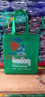 (Kategori: ) berada di . Dikirim oleh jualtasspunbondcustom (ID iklan 1385650279, Gambar 1). Deskripsi: .