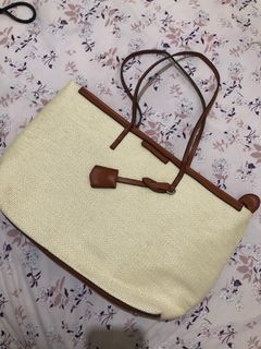 (Kategori: ) berada di . Dikirim oleh luxerelove (ID iklan 1385621306, Gambar 1). Deskripsi: .