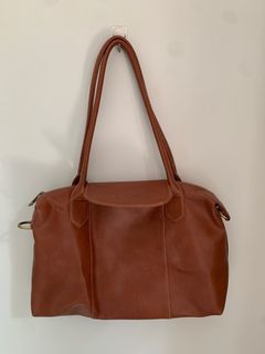 (Kategori: ) berada di . Dikirim oleh charmedbydili (ID iklan 1385674505, Gambar 1). Deskripsi: .