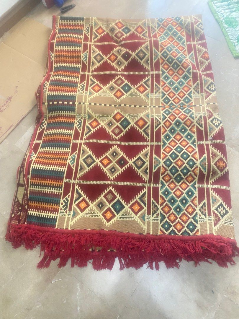 Turkish handwoven Carpet (Category: Other Home Decor) located in Manila. Submitted by 2025declutterring (Listing ID 1385750325, Image 1). Description: Bought in Saudi Free frame Size Length 9ft Width 7ft With free frame - Posted .