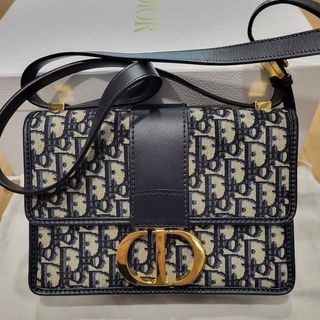 (Kategori: ) berada di . Dikirim oleh myprelovedluxurystuffs (ID iklan 1385620420, Gambar 1). Deskripsi: .