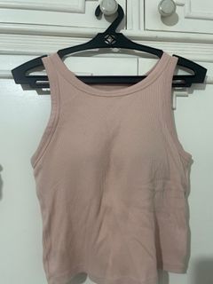 (Category: ) located in . Submitted by bailey604 (Listing ID 1385784720, Image 1). Description: .