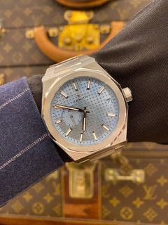 (Category: ) located in . Submitted by redrabbitluxury_singpore (Listing ID 1385709486, Image 1). Description: .