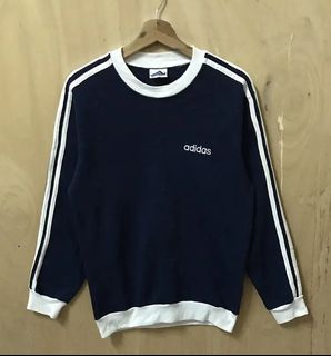 (Category: ) located in . Submitted by hithriftstore (Listing ID 1385769126, Image 1). Description: .