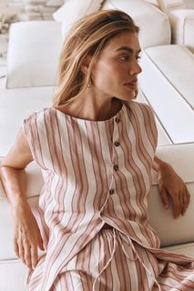 (Category: ) located in . Submitted by shopclearance (Listing ID 1385675276, Image 1). Description: .