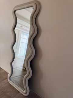 (Category: ) located in . Submitted by styleitbysh (Listing ID 1385705260, Image 1). Description: .
