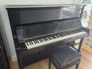 (Category: ) located in . Submitted by pianotunersteven (Listing ID 1385640482, Image 1). Description: .