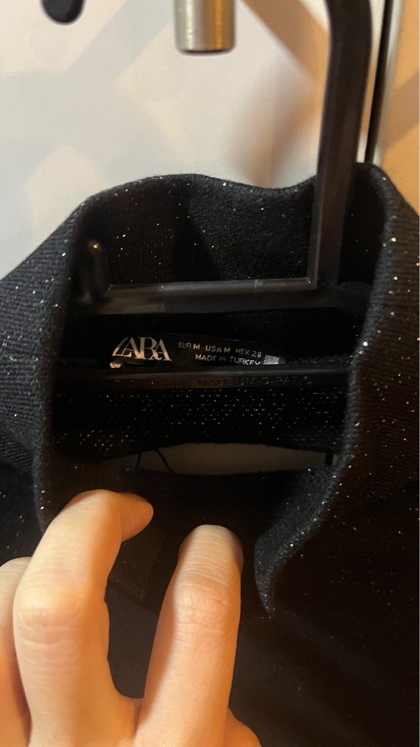 Zara Long Sleeve Backless Mini Dress Top Size Medium (Category: Longsleeves) located in Makati City. Submitted by mega_manila (Listing ID 1385764758, Image 3). Description: Backless Longsleeve Top Glitter Black Size Medium Looks tight on me Better for size small Never been used - only tried on .