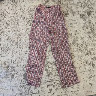 (Category: ) located in . Submitted by _onbehalfpreloved (Listing ID 1385784146, Image 1). Description: .