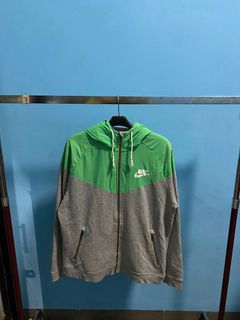 (Kategori: ) berada di . Dikirim oleh perlove_sekenroom (ID iklan 1385804530, Gambar 1). Deskripsi: .
