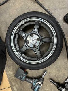 (Category: ) located in . Submitted by aws_tyre_rim (Listing ID 1310567175, Image 1). Description: .