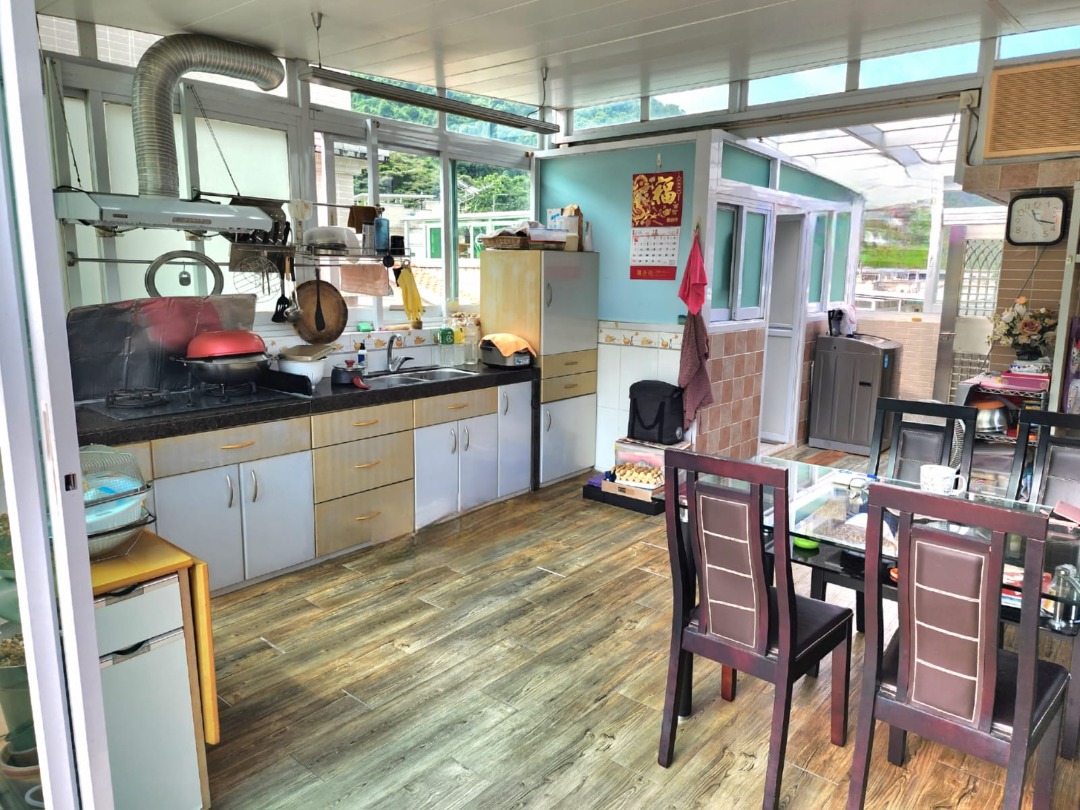 ＊市區＊屋苑式＊有契車位＊村屋64077577445377112