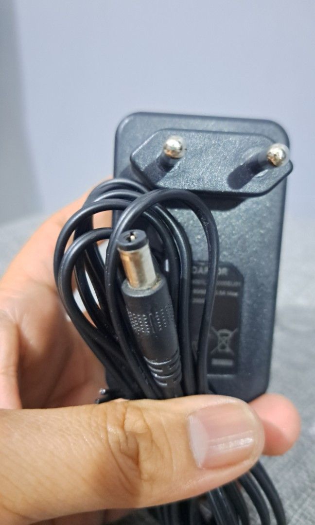 AC/DC adaptor (Category: Electrical, Adaptors & Sockets) located in Quezon City. Submitted by kirstenbella (Listing ID 1390153013, Image 3). Description: AC/DC adaptor *​Model: ZL-PW024001L1202000EU01 *​Input: 100-240V, 50/60Hz, 0.8A Max *​Output: 12.0V, 2000mA (2A) *​Plug Type: European (two-round pins) *​Connector: A cylindrical (barrel) plug *Excellent working condition -This is heavy duty, Not a light version 📞 You may reach me through: Text