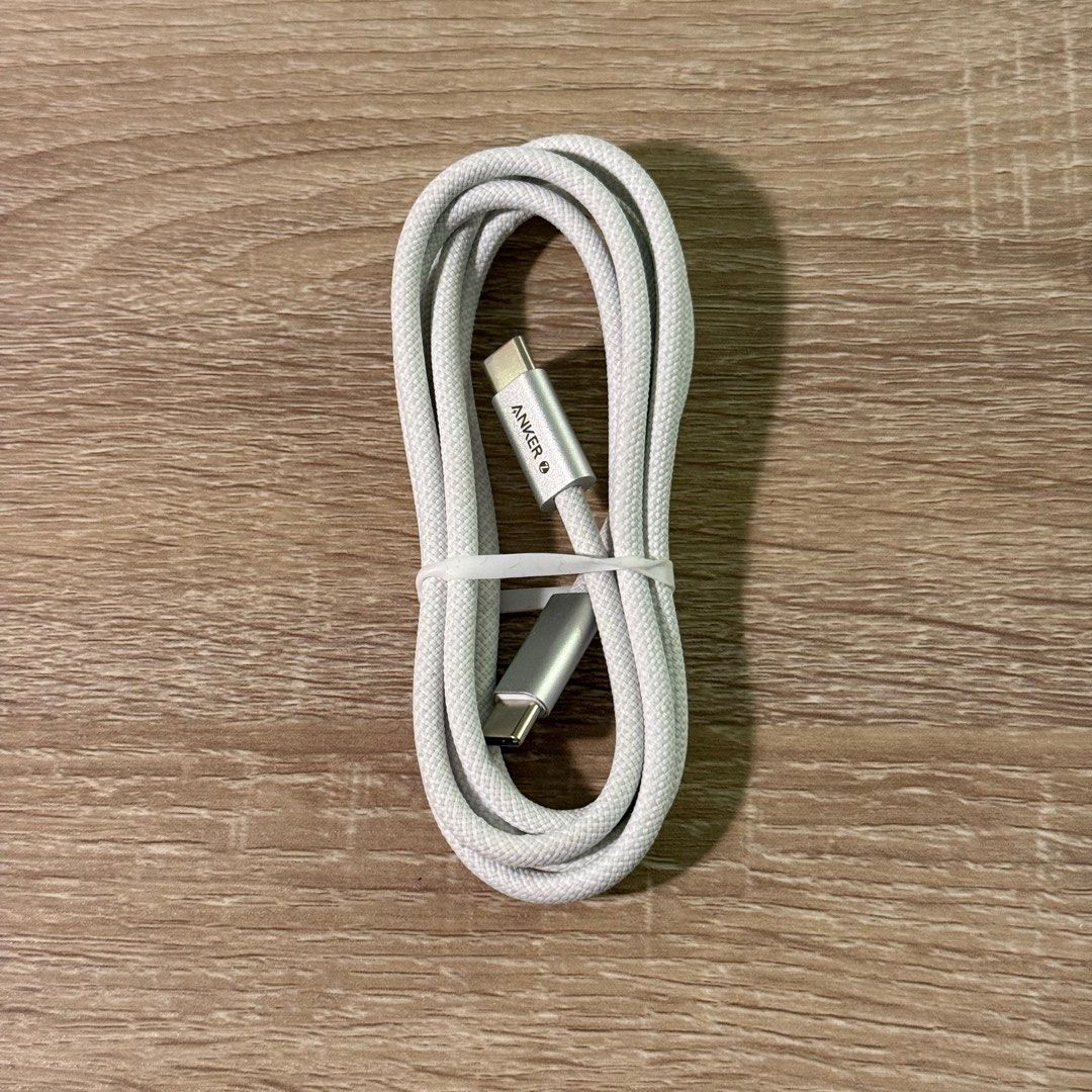 Anker Type-C Cable (5ft, 240W) (Category: Chargers & Cables) located in Malabon City. Submitted by immaneedspace (Listing ID 1390038225, Image 2). Description: rfs: decluttering.