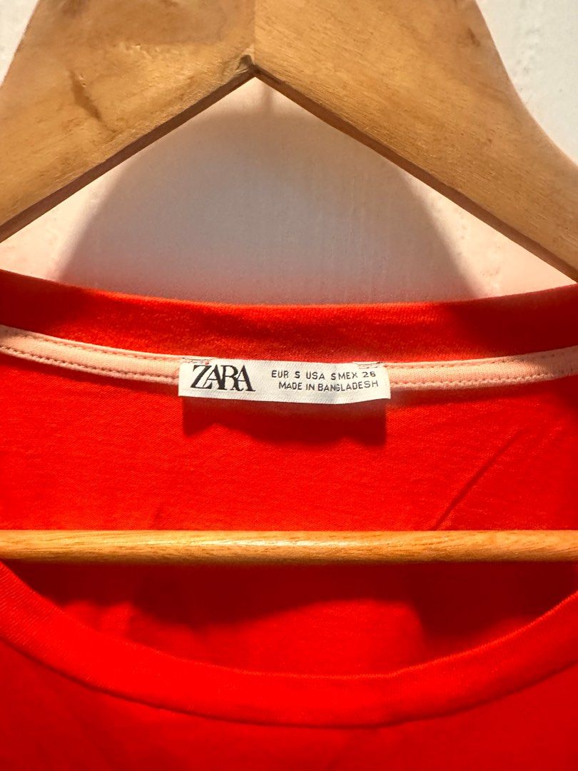 Authentic Big Zara shirt fits M-L (Category: Shirts) located in Muntinlupa City. Submitted by psmolera (Listing ID 1390160865, Image 2). Description: Authentic Zara shirt size S (fits Med-Large) Price: 349 only perfect for the holiday season sf by buyer mop; gcash/ bpi.