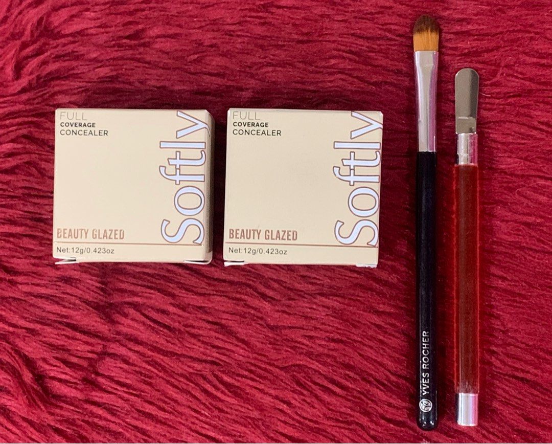 Beauty glazed full coverage concealer with concealer brush & concealer spatula (Category: Makeup) located in Quezon City. Submitted by jaianaapura (Listing ID 1390063787, Image 2). Description: Brand new and authentic set with concealer brush & concealer spatula. .
