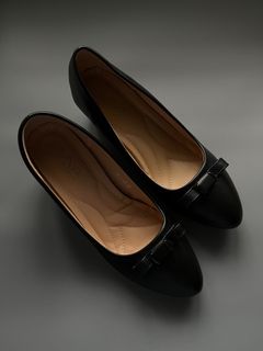 (Category: ) located in . Submitted by hellomagi (Listing ID 1386324424, Image 1). Description: .