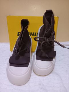 (Category: ) located in . Submitted by Joshop.ph (Listing ID 1390170183, Image 1). Description: .