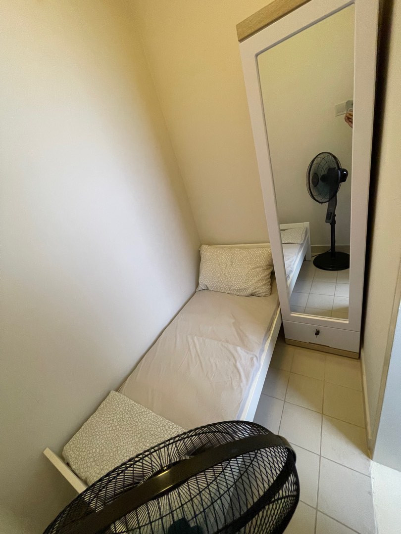 Carousell Singapore Singapore Hdb Utility Room For Rent Woodlands