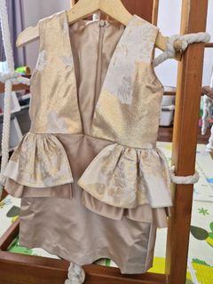 (Kategori: ) berada di . Dikirim oleh debbyyw (ID iklan 1390074745, Gambar 1). Deskripsi: .