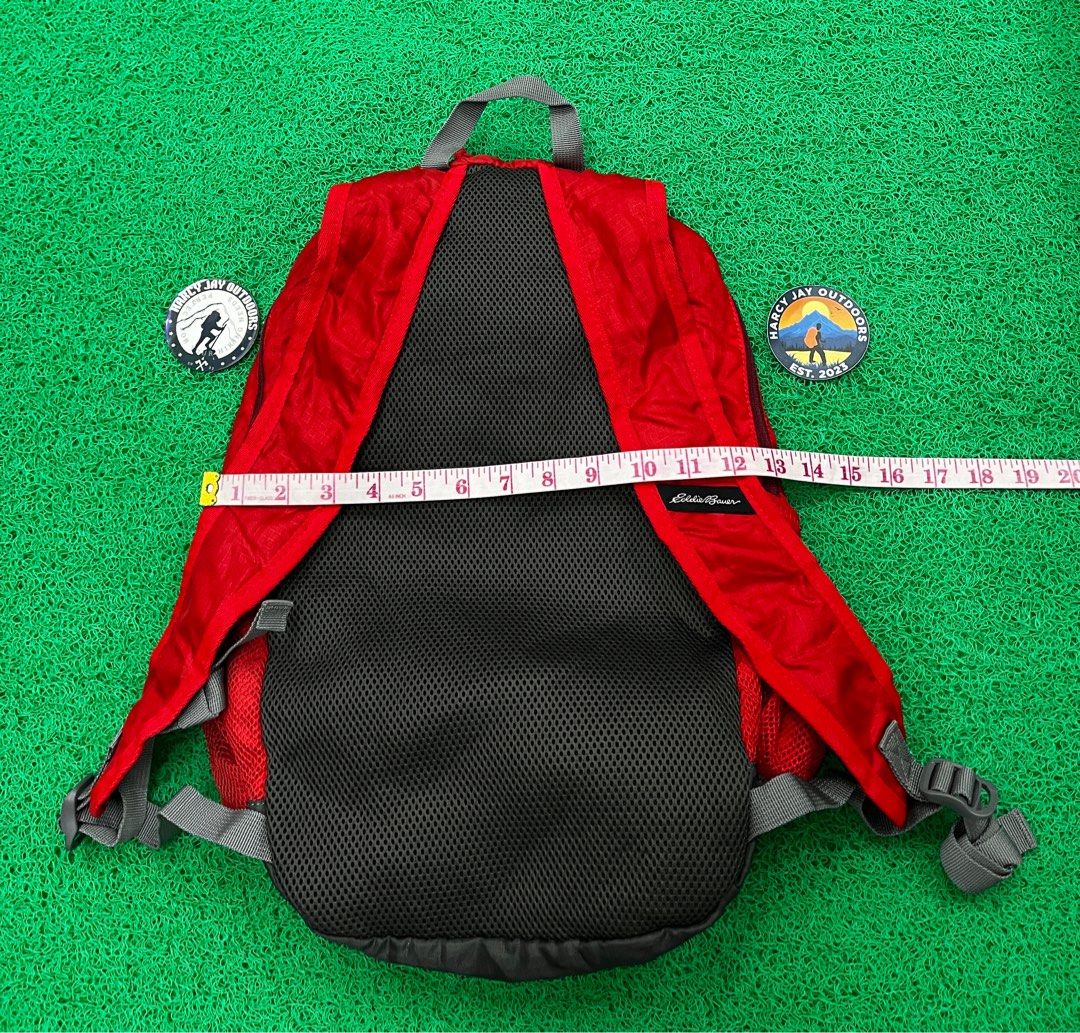 Eddie Bauer Stowaway 20L Bag (PACKABLE) (Category: Backpacks) located in Legazpi City. Submitted by harcyjayoutdoors.ph (Listing ID 1390059113, Image 3). Description: Eddie Bauer Stowaway 20L Bag PACKABLE and ULTRA LIGHTWEIGHT Excellent condition Color rate: 10/10 Issue: minor signs of usage sa “STOWAWAY” logo, the rest almost brand new ➡️ Mine: 549 Add ship sa malayo.