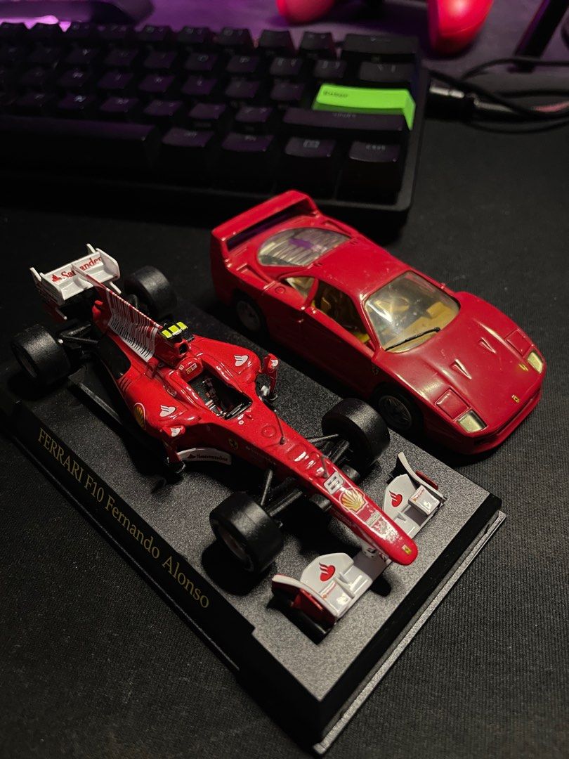 Ferrari Diecast set 1:43 scale (Category: Vehicle & Diecast Models) located in Bulacan. Submitted by avenade (Listing ID 1390052693, Image 1). Description: Ferrari set: 1/43 scale - F40 Hotwheels - has no side mirrors - Fernando Alonso F10 - no issues ₱500 set Loc: Meycauayan bulacan Mod: LBC/lalamove Mop: Gcash.