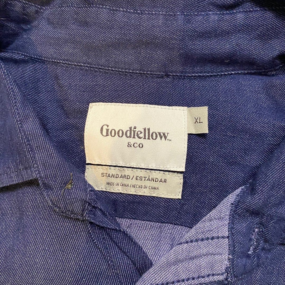 GoodFellow Dark Blue Polo (Category: Tshirts & Polo Shirts ) located in Manila. Submitted by dloading28 (Listing ID 1390107289, Image 2). Description: Personal Item Size: fit up to XXL.