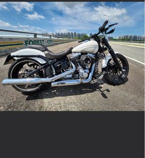 (Category: ) located in . Submitted by mama1230 (Listing ID 1390065591, Image 1). Description: .