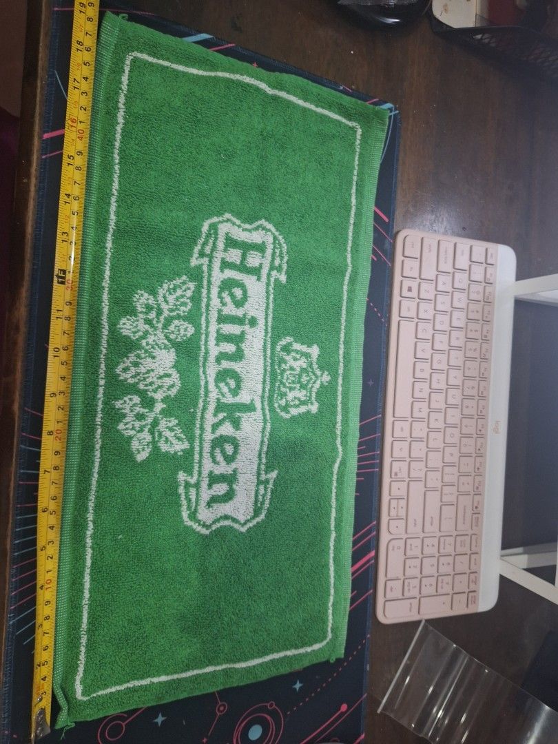 Heineken Small Green Face Towel (Category: Towels, Napkins & Holders) located in Calatagan. Submitted by zigi_finds (Listing ID 1390143932, Image 1). Description: shipping via j&t. payment via gcash or bpi.